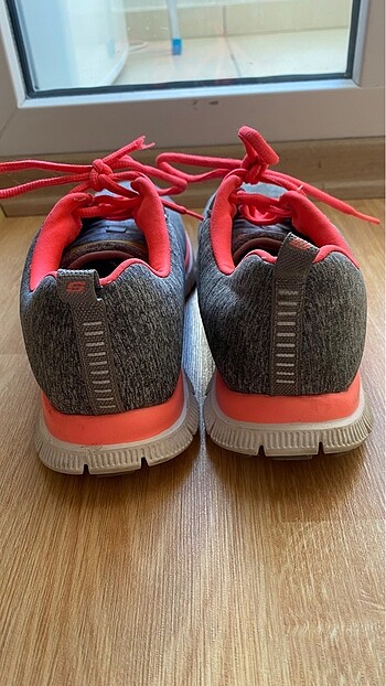38 Beden çeşitli Renk Skechers ayakkabı