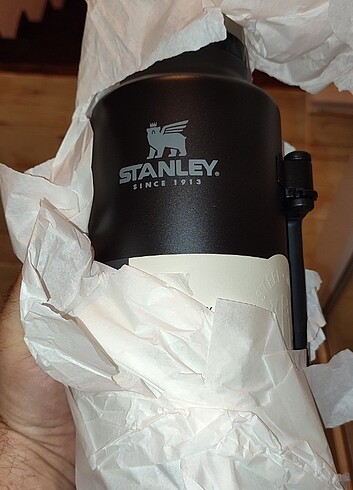 Beden 2.3 litre Stanley Termos