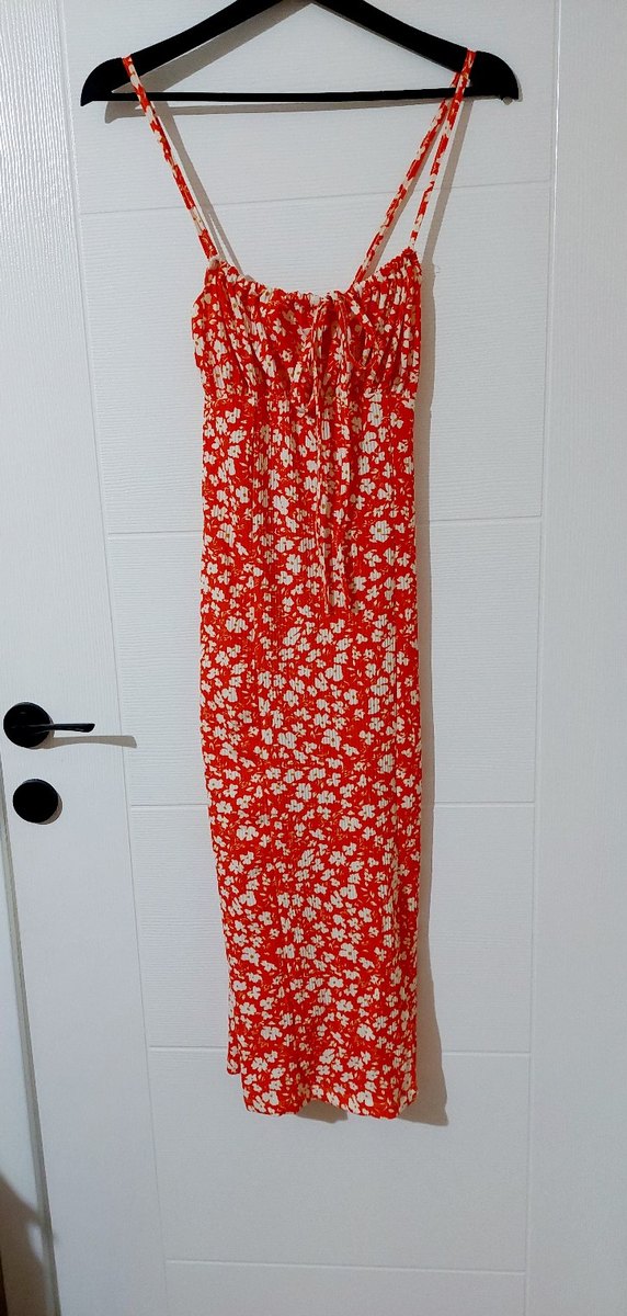 Çiçekli elbise - Görsel 2