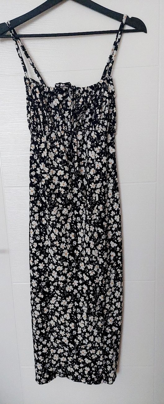 çiçekli elbise - Görsel 4