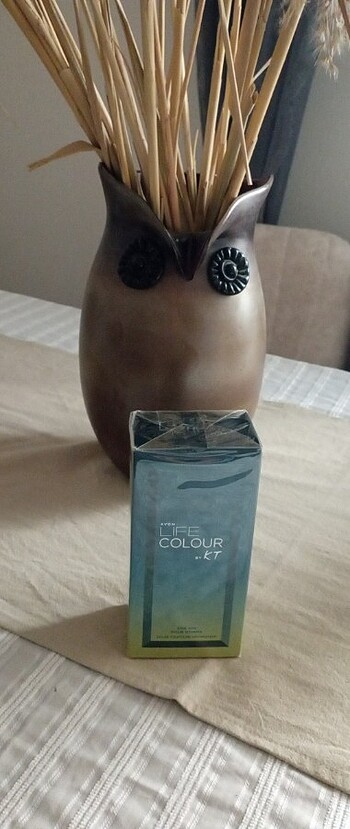 Beden Avon LIFE COLOUR By KT for him