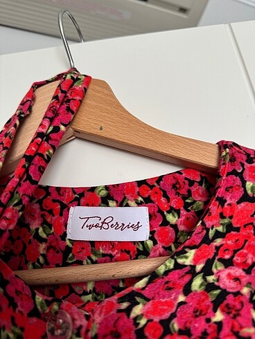 m Beden kırmızı Renk twoberries elbise