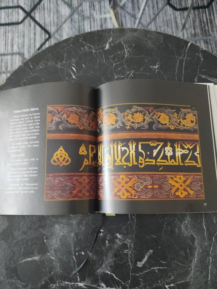 Bursa Ulucami Hüsn-i Hat Sergisi Kitabı - Görsel 2