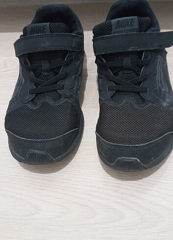Nike covuk spor ayakkabi