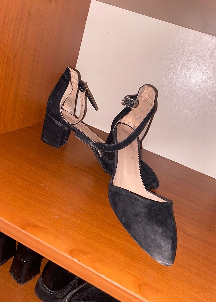 Bilekten bağlamalı alçak topuklu - Görsel 2