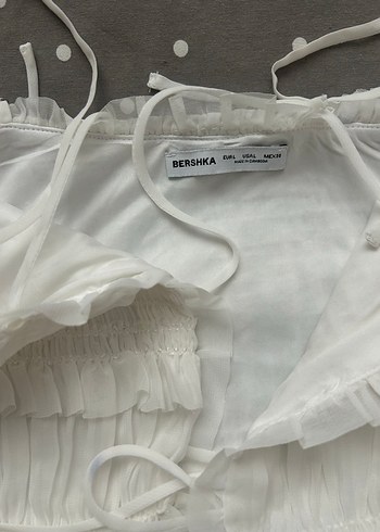 l Beden Bershka Beyaz Bluz