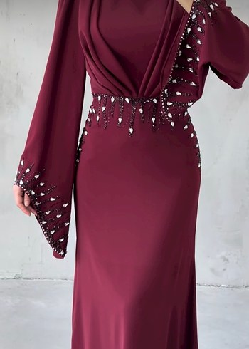 44 Beden Bordo Drapeli Uzun Abiye Elbise