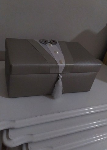Gri Papyonlu aynalı modern damat  bohçası 
Kutusu aynalı - Görsel 5
