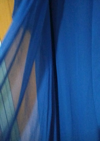 Mavi Uzun Drapeli Kadın Elbise - Görsel 4