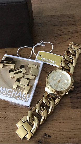 Michael kors saat