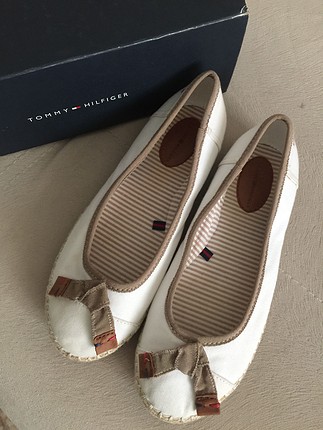 36 Beden Hiç kullanılmamış tommy hilfiger babet