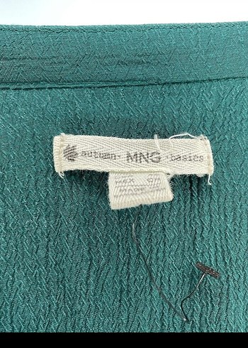 V Yaka Kısa Mini Elbise - Görsel 3