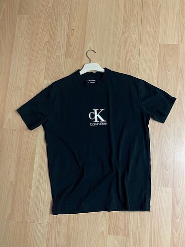 Calvin Clein T shirt