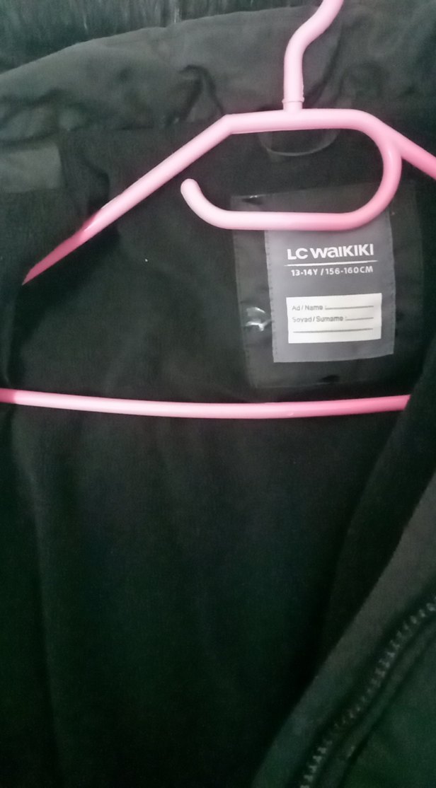 Siyah Kürklü Kadın Kışlık Mont - Görsel 3