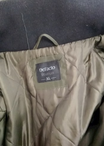 Kadın Haki Uzun Düğmeli Ceket - Görsel 3