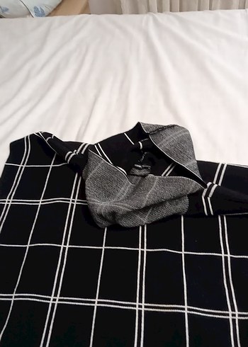 Kadın Gri Kareli Balıkçı Yaka Triko Panço - Görsel 2