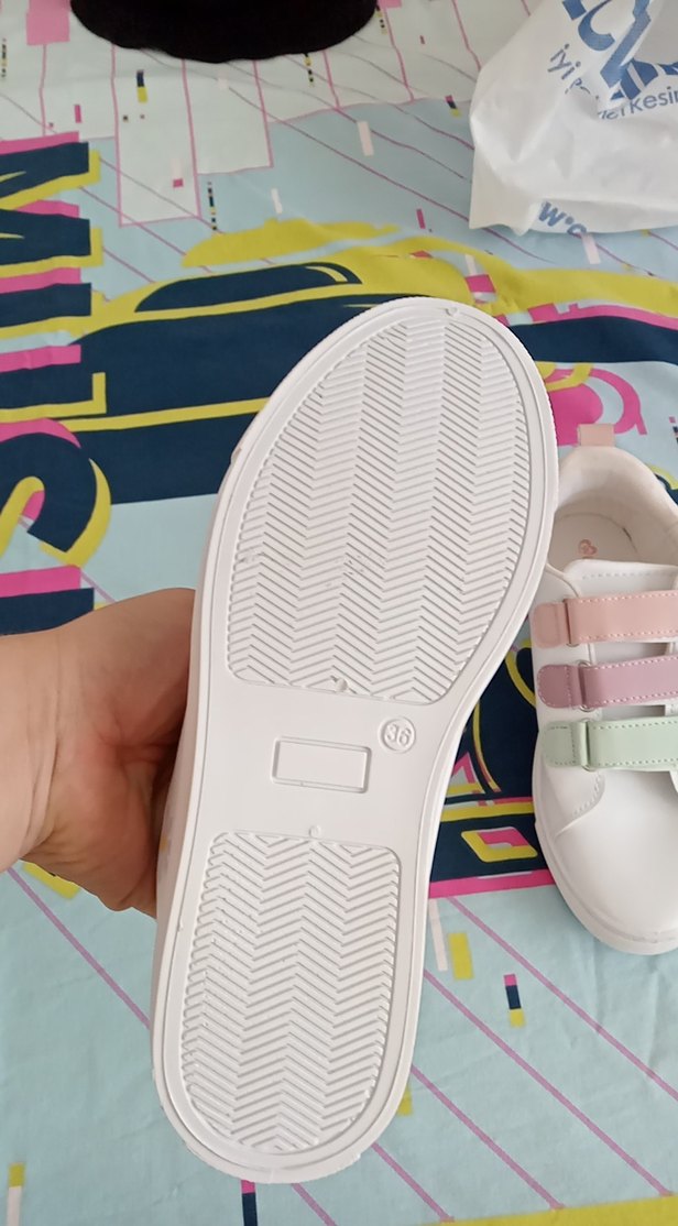 Kız Çocuk Çok Renkli Pastel Cırtlı Spor Ayakkabı - Görsel 2