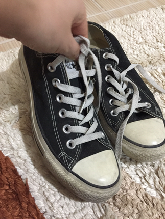 Siyah converse