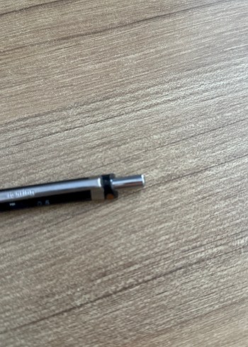 Beden Siyah Metal uçlu Kalem 0.5