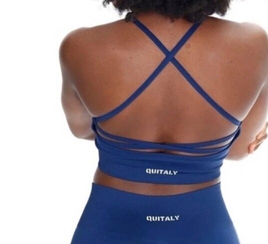 Oysho Lacivert büstiyer ve alphalete pembe büstiyer ve büzgülü Push up