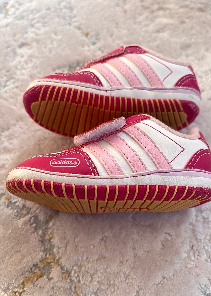 Adidas 18 numara kız bebek ayakkabı - Görsel 3