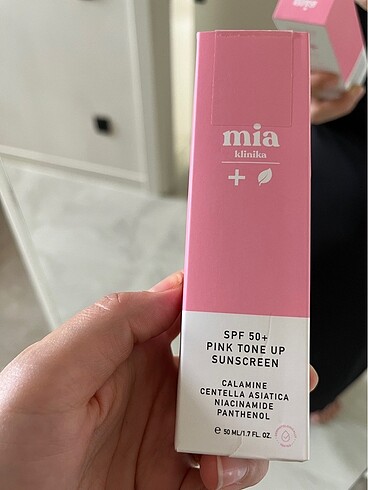 Mia klinika spf 50 pink tone up