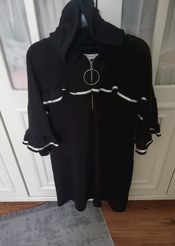 KALİTELİ MARKA HEPSİ ÇOK GÜZEL ÇEŞİTLİ BAYAN GİYİM EŞYALARI - Görsel 15