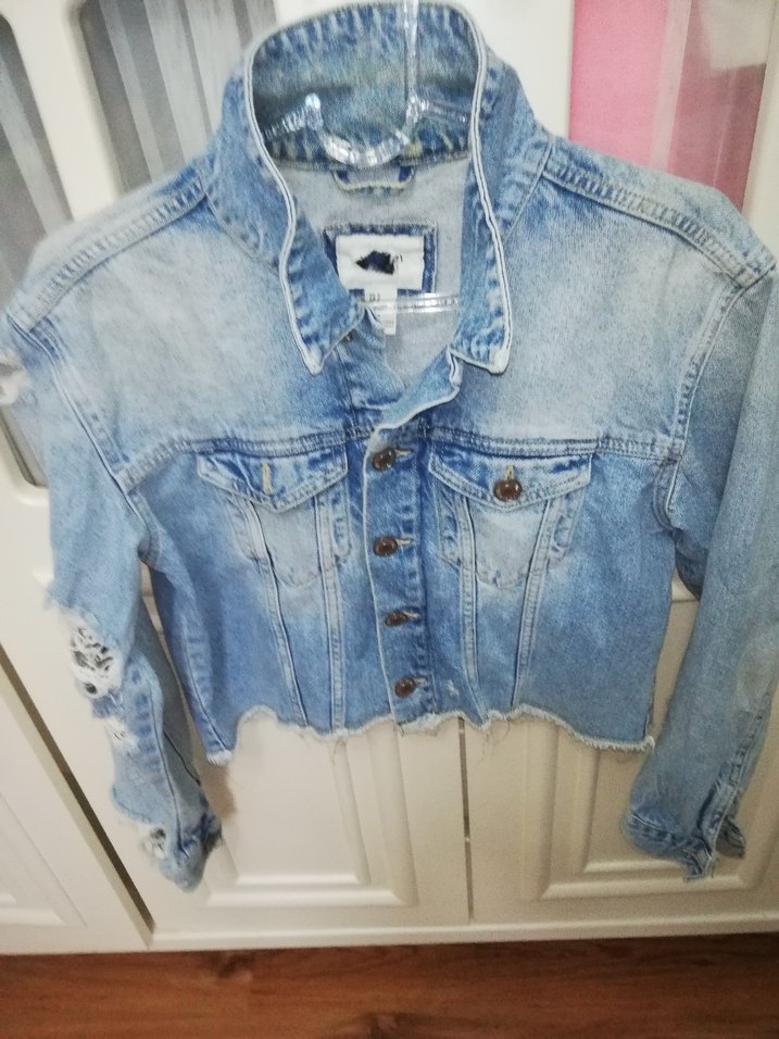 KALİTELİ MARKA HEPSİ ÇOK GÜZEL ÇEŞİTLİ BAYAN GİYİM EŞYALARI - Görsel 4