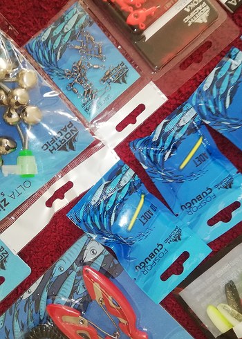 Renkli Silikon Sahte Yem ve Balıkçılık Malzemeleri - Görsel 4