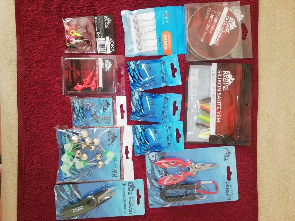 Renkli Silikon Sahte Yem ve Balıkçılık Malzemeleri - Görsel 2