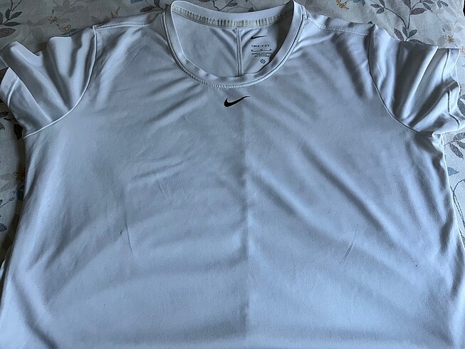 Nike dry fit tişört