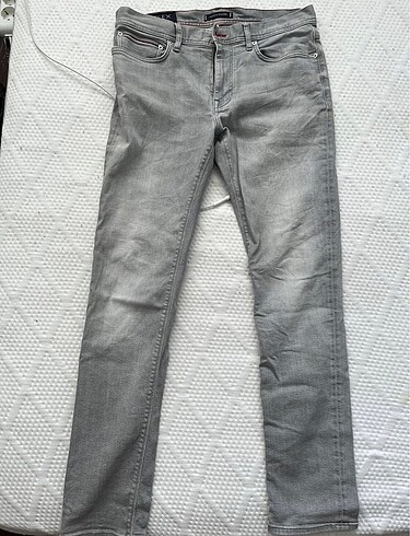 Tommy Hilfiger jeans