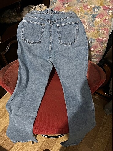 38 Beden mavi Renk mom jean