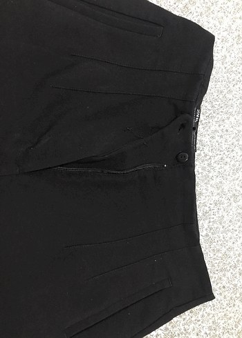 Kadın Siyah Midi Kumaş Pantolon - Görsel 2