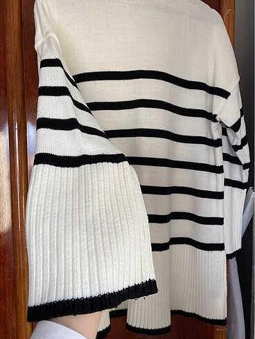 Çizgili kazak - Görsel 2