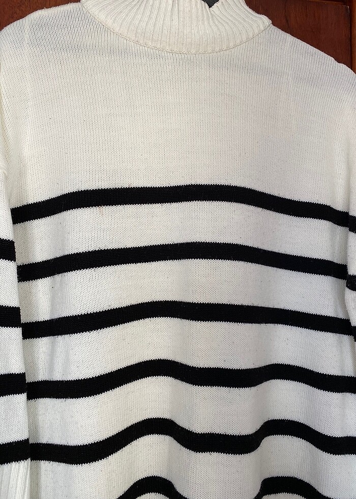 Çizgili kazak - Görsel 3