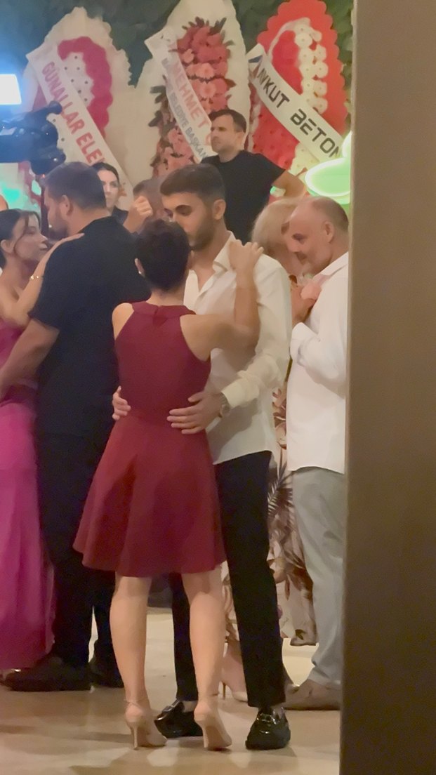 Özel Dikim Bordo Mini Elbise - Görsel 3