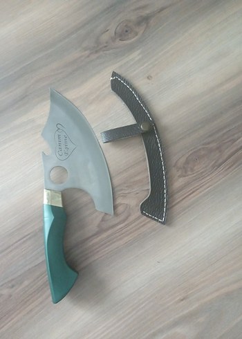 Turkuaz Saplı Gri Bıçak ve Kılıfı
