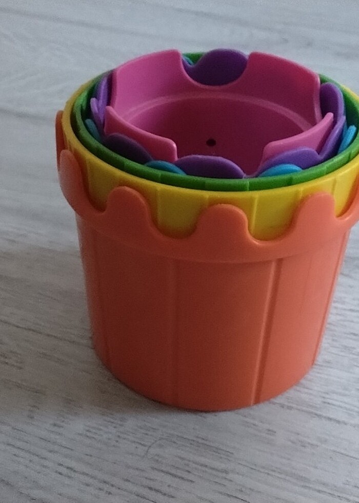 İkea renkli kuleler - Görsel 2