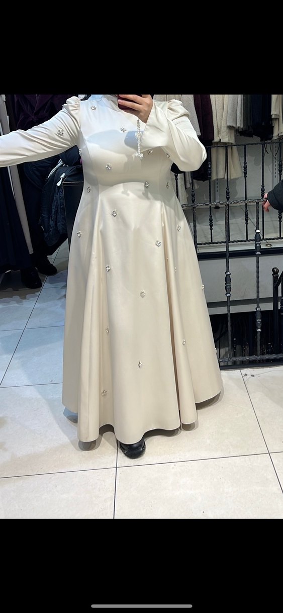 Tesettür nikah elbisesi ipek saten  inci beyazı - Görsel 2