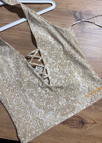 Les Benjamins Halter Crop Top