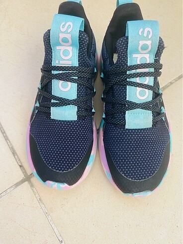Adidas Az kullanıldı