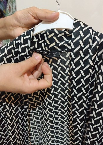 Dökümlü V Yaka Uzun Kollu  Ceket - Görsel 2