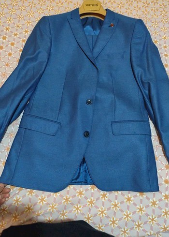 Mavi Düğmeli Erkek Takım Elbise - Görsel 2