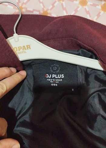 Bordo çift düğmeli kaban - Görsel 4