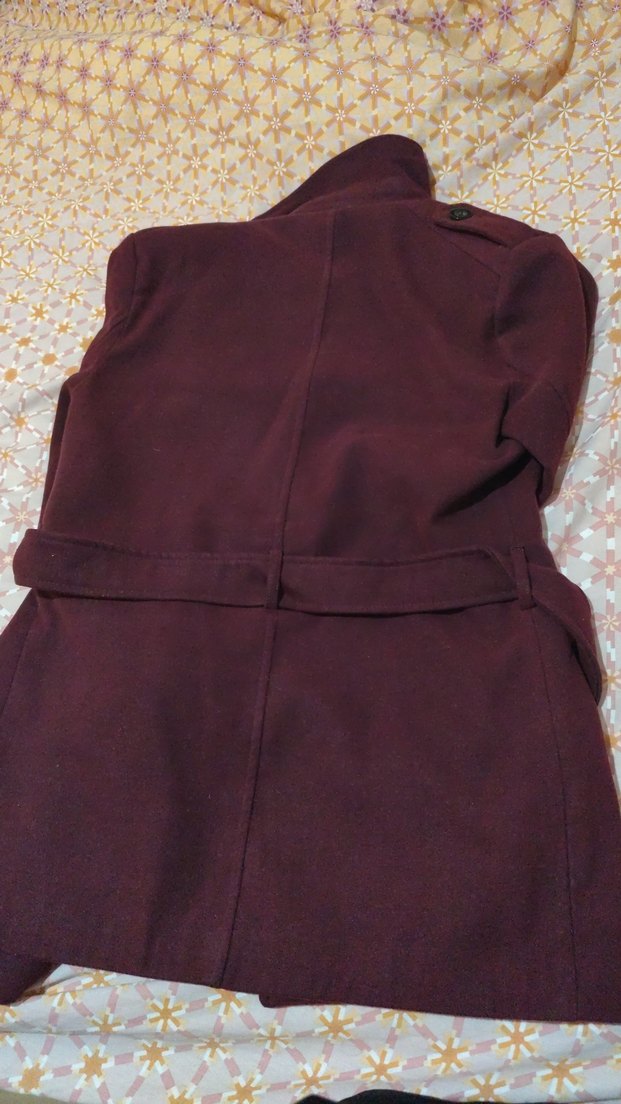 Bordo çift düğmeli kaban - Görsel 3