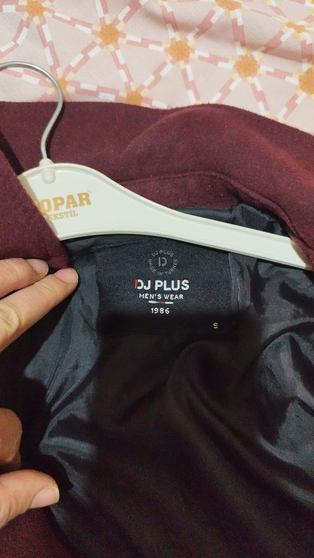 Bordo çift düğmeli kaban - Görsel 4