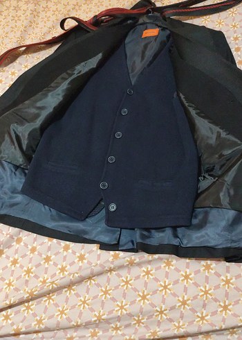 takim elbise iki  kiravatli yelekli - Görsel 4