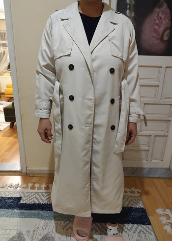 Düğmeli Beyaz Midi Trençkot - Görsel 2