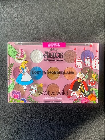 Wet n Wild - Alice in Wonderland Far Paleti